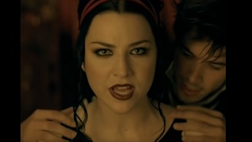 歌詞和訳 Call Me When You Re Sober Evanescence 曲の解説と意味も Lyriclist りりっくりすと